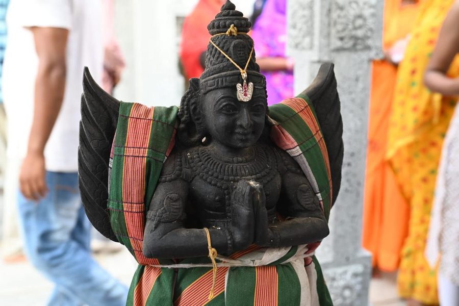 गरुड़ प्रतिमा — महाबलीपुरम के शिल्पकारों द्वारा निर्मित